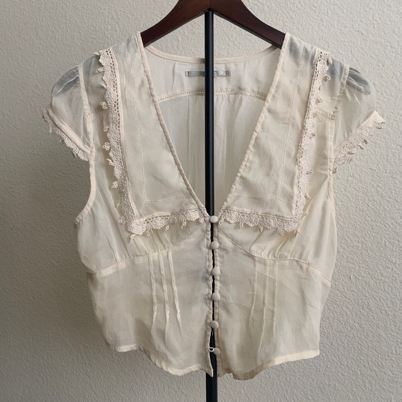 Blouse - Picture 1 of 2